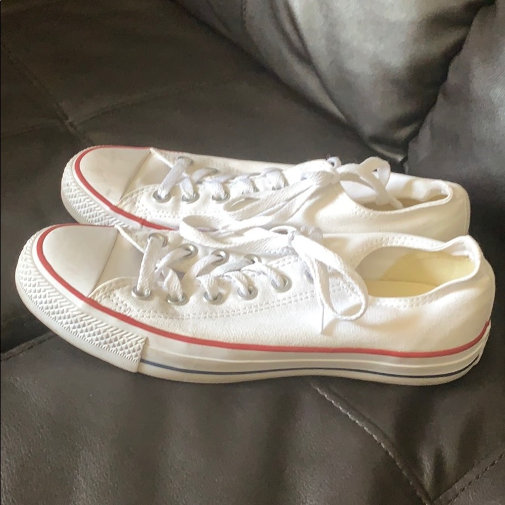 White low top converse